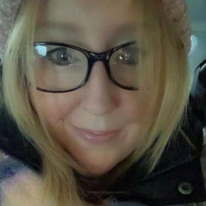 Meet your Posher, Traci